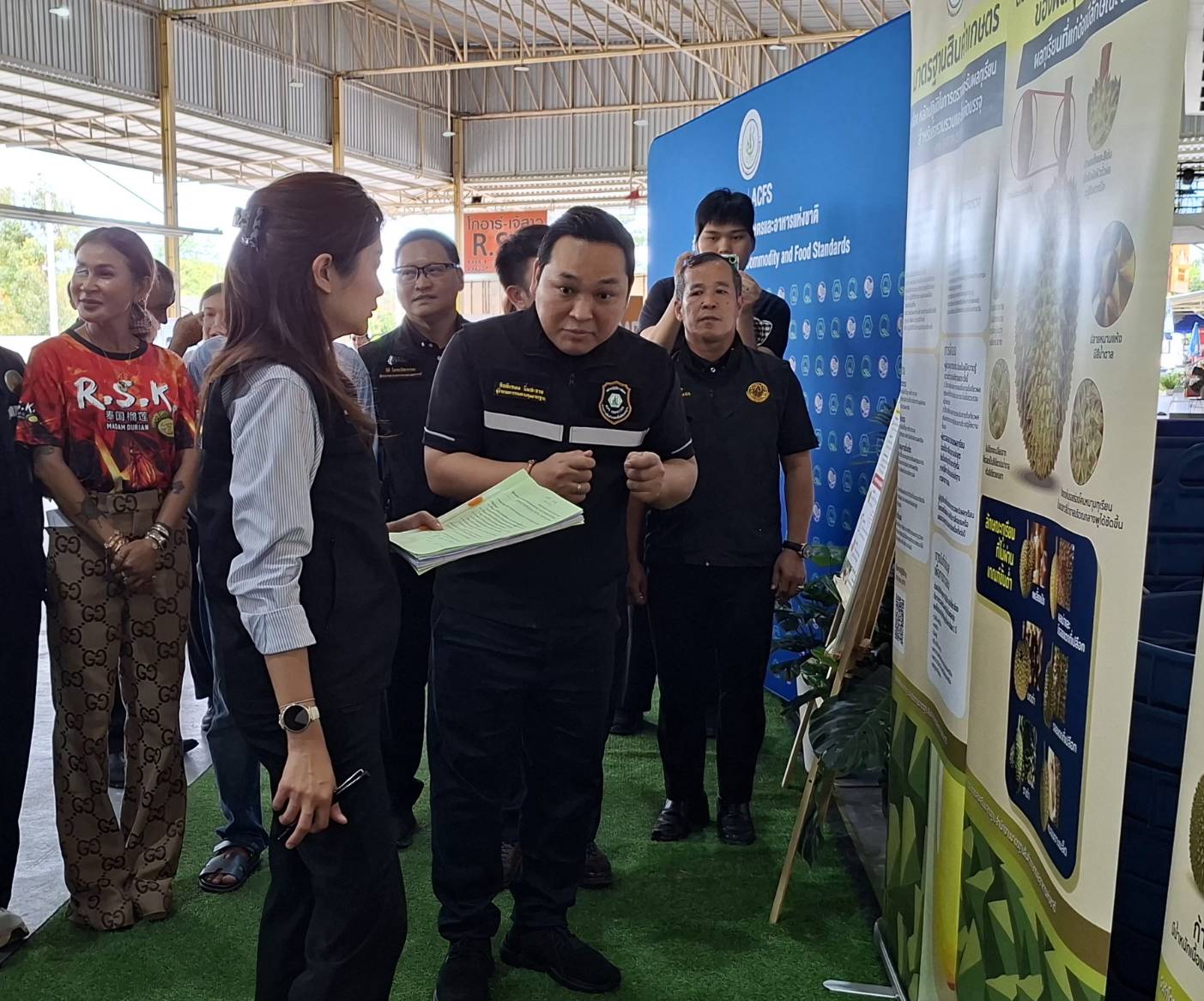 title - ส.ป.ก. ร่วมติดตามรัฐมนตรีช่วยว่าการกระทรวงเกษตรและสหกรณ์ (นางสาวปิยะรัฐชย์ ติยะไพรัช) ลงพื้นที่ตรวจราชการในพื้นที่จังหวัดจันทบุรี